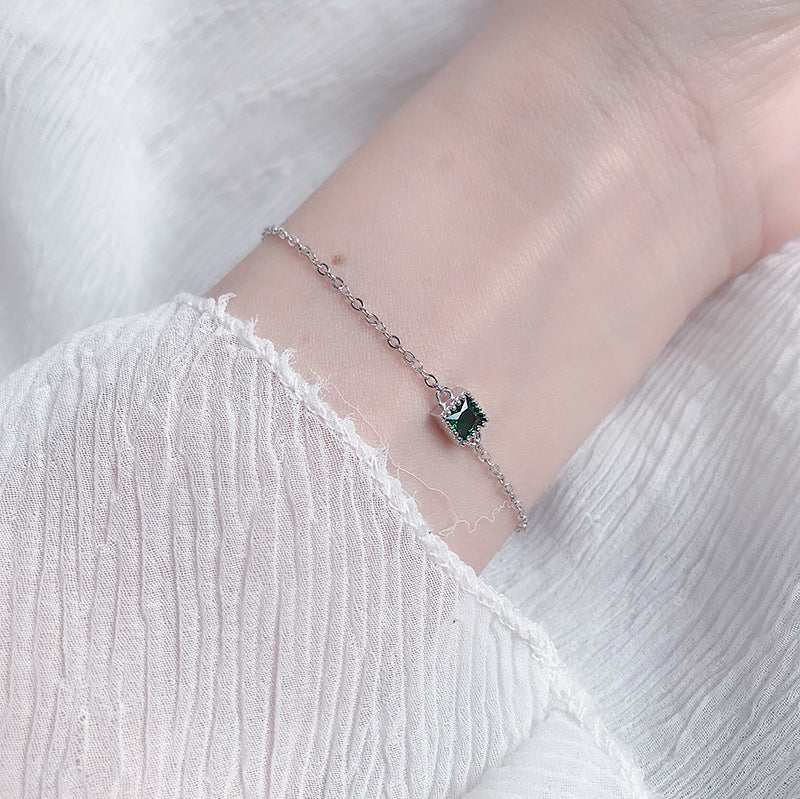 Thin Line Bracelet, Minimalist Jewelry, Delicate Bracelet, Elegant Accessory, Sleek Design, Subtle Elegance, Chic Bracelet, Simple Lines, Modern Fashion, Refined Jewelry, Thin Band, Trendy Accessory, Lightweight Bracelet, Classic Style, Elegant Simplicity, Fashionable Lines, Understated Chic, Stylish Bracelet, Minimal Design, Sophisticated Line